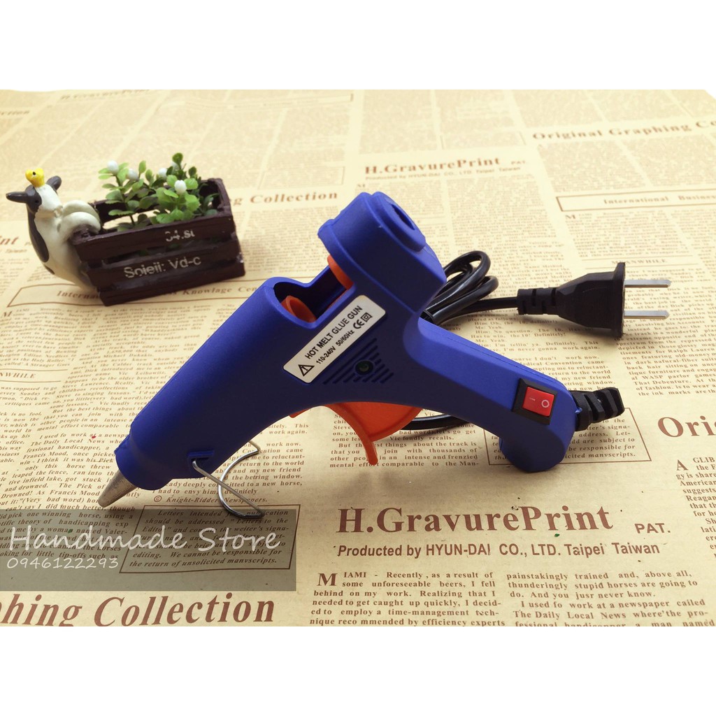 Combo Súng bắn keo + 5 keo nến