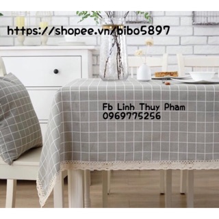 Khăn trải bàn viền ren