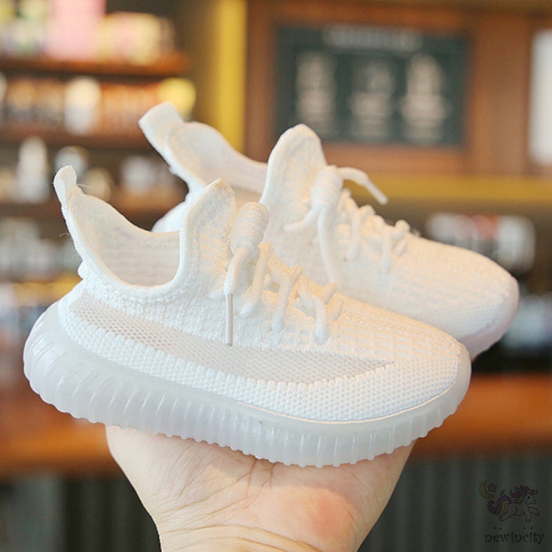 Giày Thể Thao Thoáng Khí Phong Cách Hàn Quốc Cho Bé