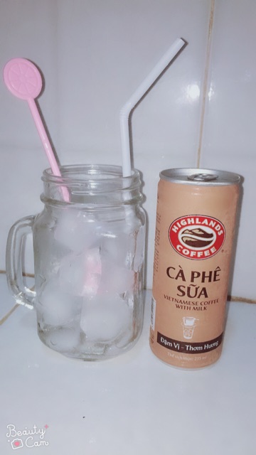 COMBO 2 LY THUỶ TINH CÓ QUAI TRÀ SỮA KÈM NẮP 470ml