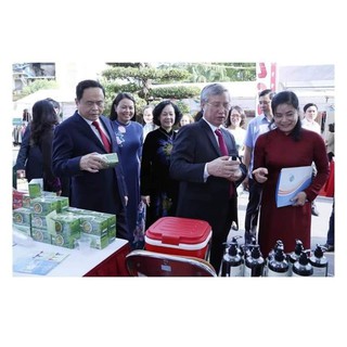 Trà xạ đen Protea
