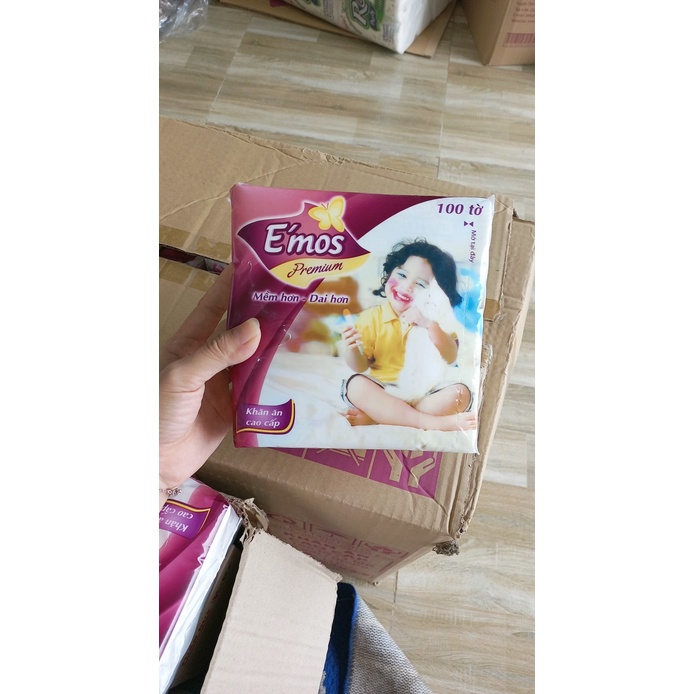 Khăn Giấy Vuông Emos  1 gói  loại bản lớn - kích thước 330mm 330mm mịn dai