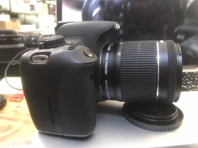 Máy ảnh canon 700D kèm kit 18-55 mm STM