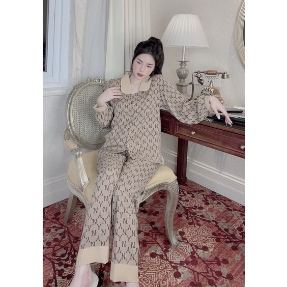 Bộ tim Hồng , Lụa Mango Cao cấp Tay dài