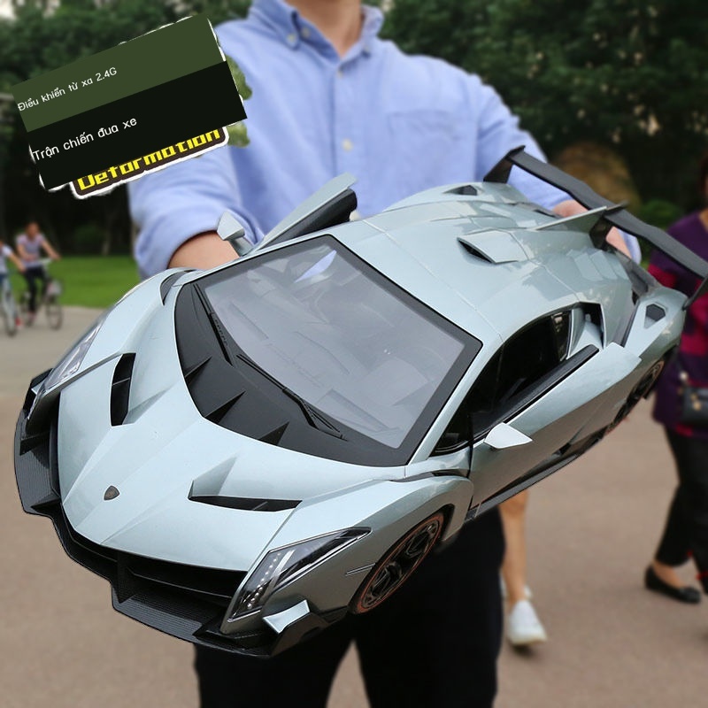 UĐồ chơi trẻ em điều khiển từ xa Lamborghini quá khổ sạc xe mô hình thể thao có trôi chìa khóa mở cửa cậu bé