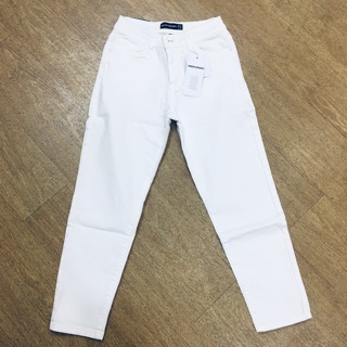 Quần jean trắng ASOS