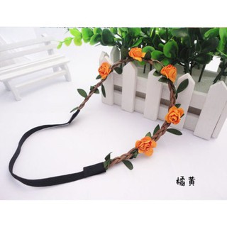 Vòng hoa đội đầu cô dâu