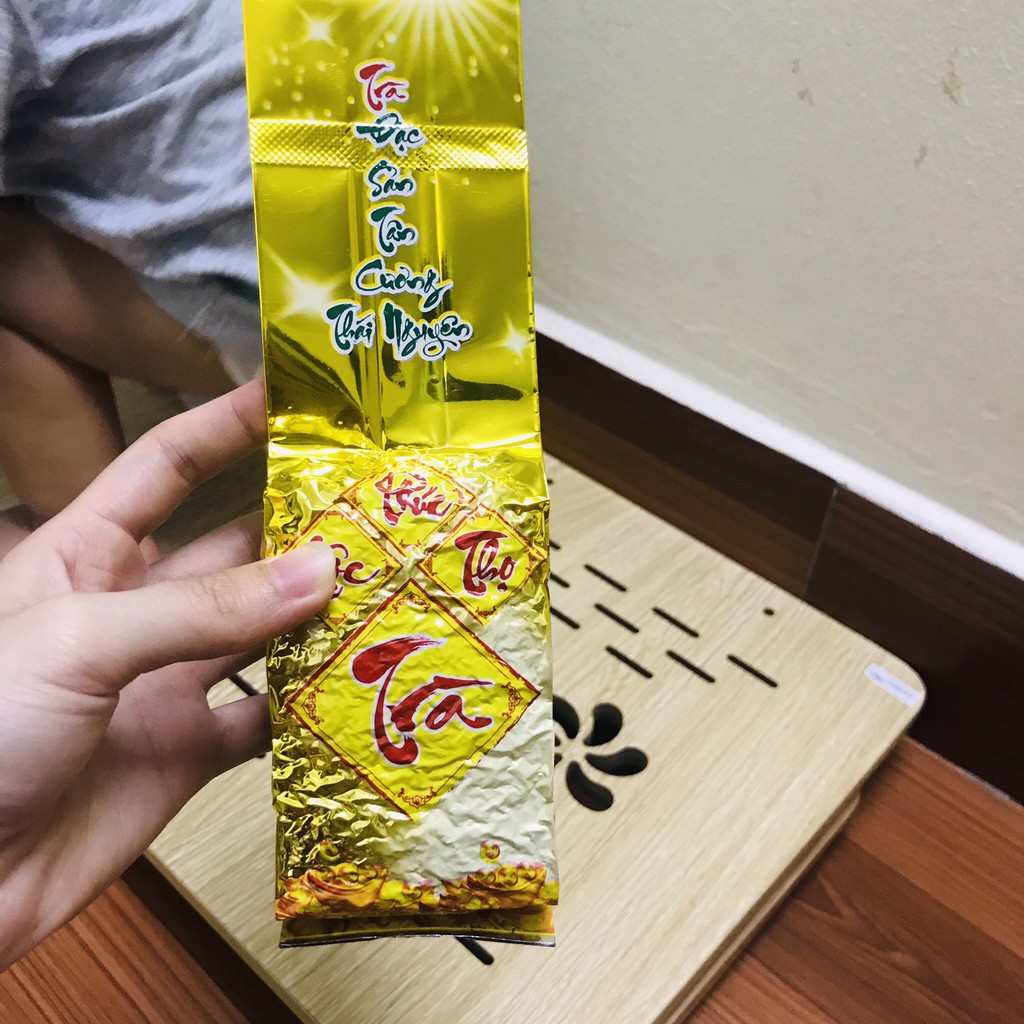 Đặc sàn chè Việt chuẩn 100% Tân Cương - Chè Tân Cương Thái Nguyên 100g vỏ Hoa sen | BigBuy360 - bigbuy360.vn