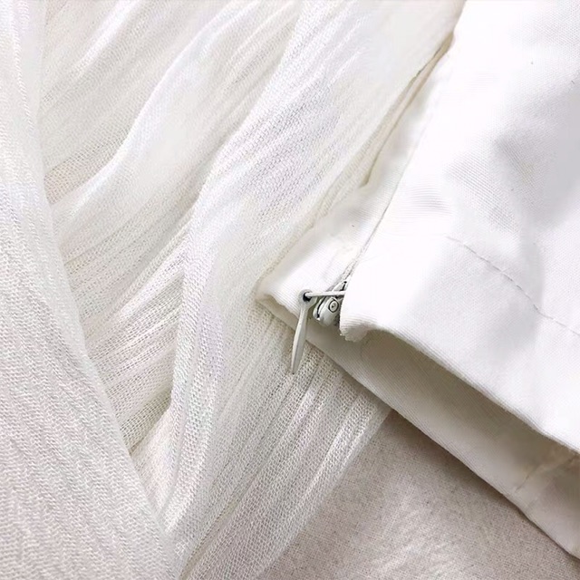 ÁO TRẮNG TRỄ VAI RETRO DÀI TAY