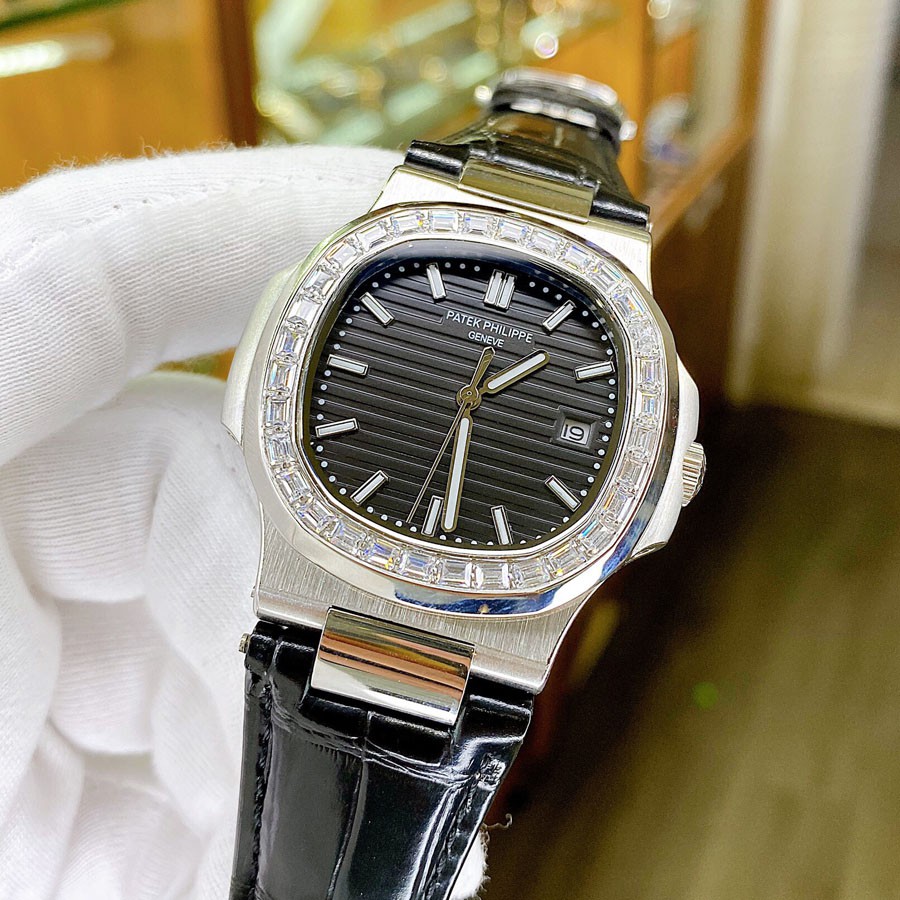 Đồng hồ Nam Patek máy nhật, mẫu mặt vuông đính đá màu đen viền trắng, dòng cơ Automatic size 41mm-42mm