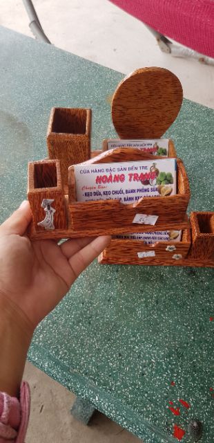 Hộp đựng danh thiếp, bút viết gỗ dừa