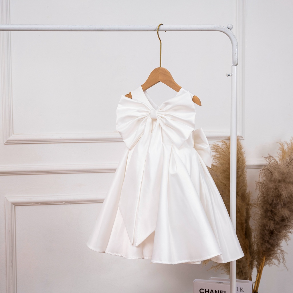 Váy công chúa, đầm công chúa cho bé gái từ 1 tuổi đến 10 tuổi màu trắng thiết kế theo phong cách Hàn Quốc Mom's Choice