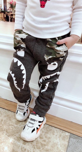 SIZE 8-33kg Quần nỉ lot lông Bape cực truất và ấm cho bé trai bé gái - qcm