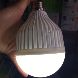 Bóng đèn tích điện 15W
