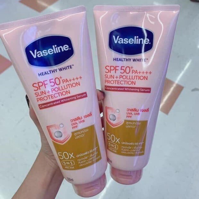 Dưỡnh thể trắng da Vaseline 50x Spf 50++ 320ml