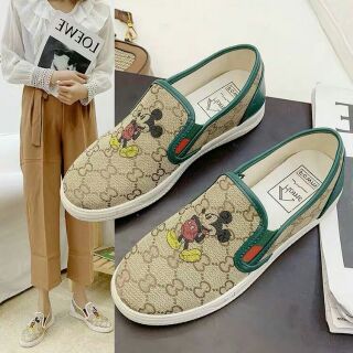 Giày slip on GC mickey