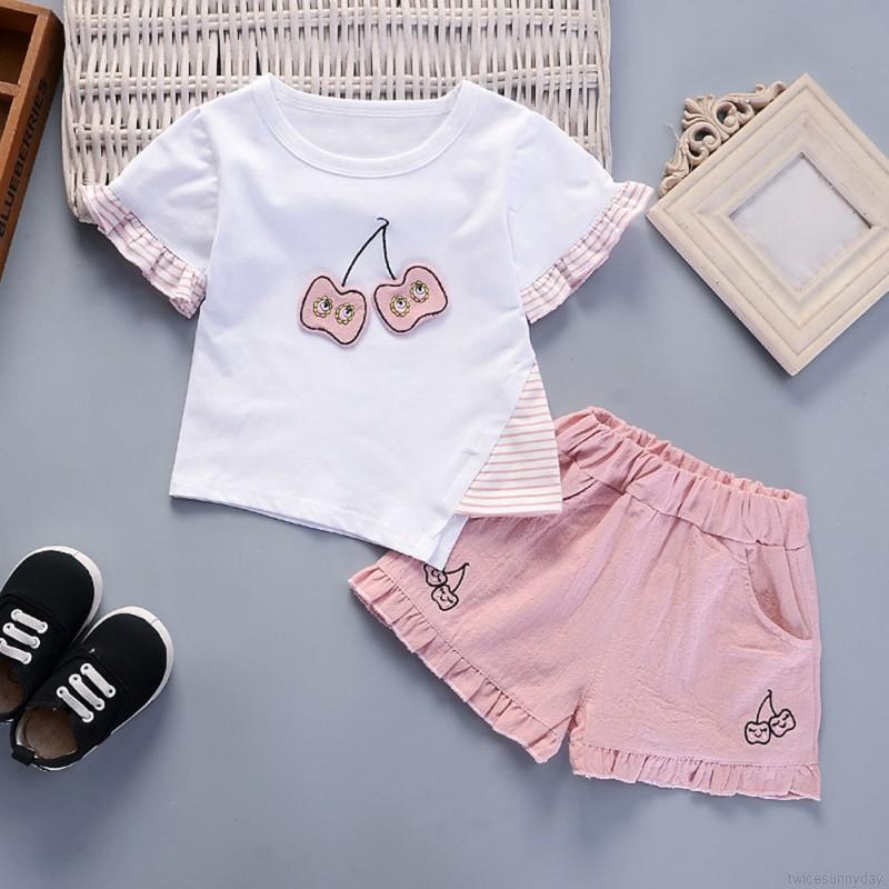 Set áo thun ngắn tay cổ tròn + Quần short đáng yêu cho bé gái