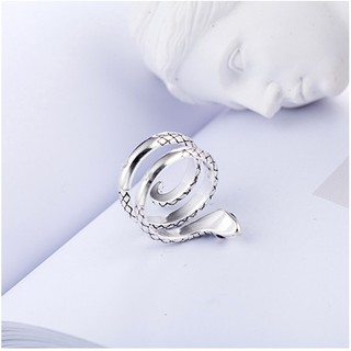 Nhẫn rắn mắt đỏ uốn lượn