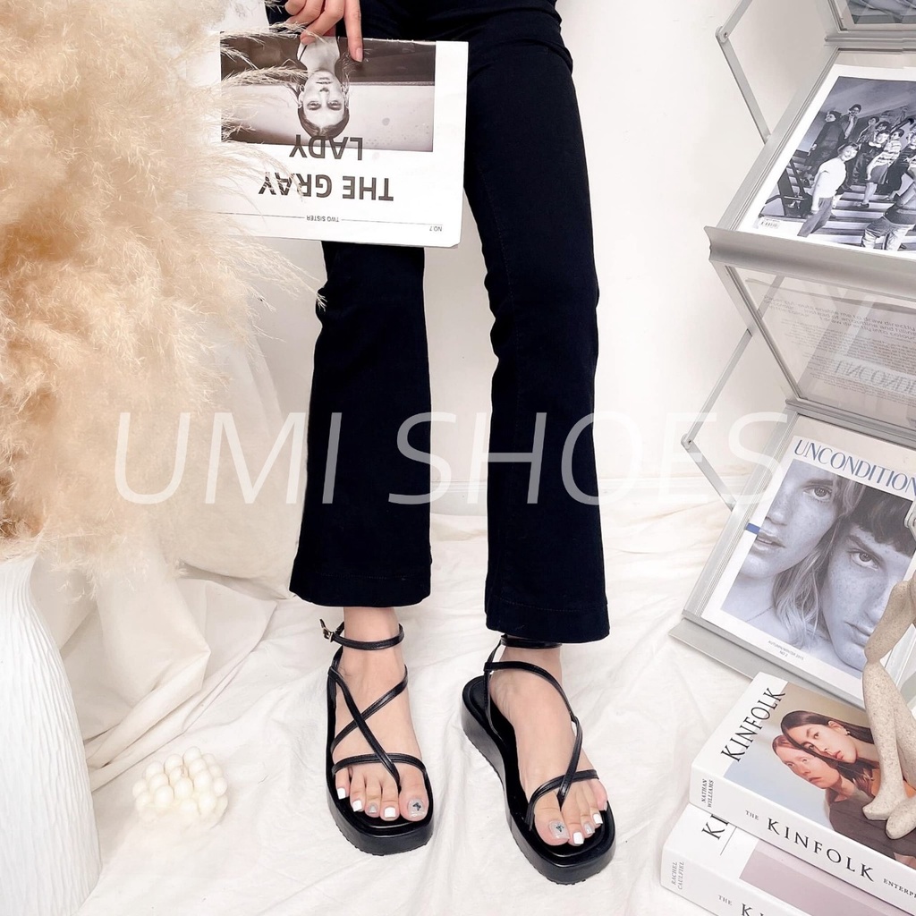 [NOWSHIP-SẴN] GIày Sandal Nữ Xỏ Ngón Kẹp Quai Mảnh Ngang Đế Bằng Dày Cao hot trend mới đơn giản đi chơi đi biển xinh đẹp