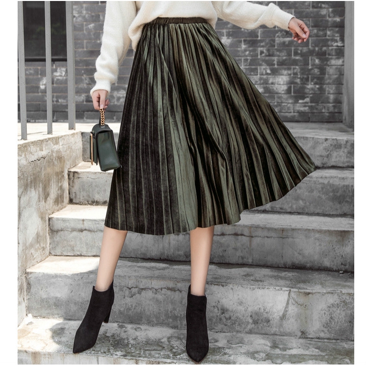 Chân váy nhung dáng dài lưng cao thời trang thu đông cho phái nữ | BigBuy360 - bigbuy360.vn