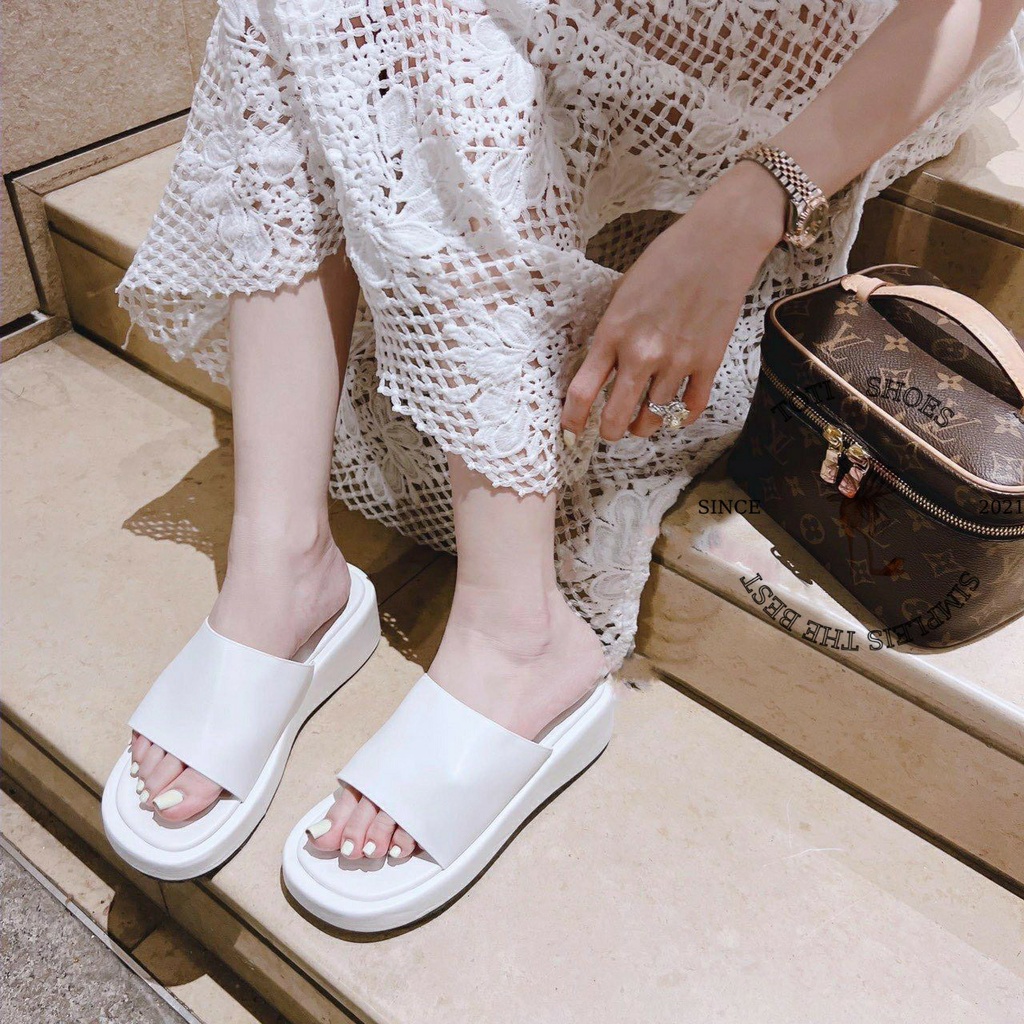 DÉP XUỒNG NỮ TOTIIE SHOES - XUỒNG NỮ ĐẾ BẰNG THỜI TRANG BẢN NGANG - DÉP LÊ NỮ - D2110130