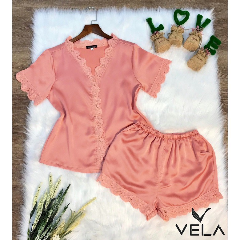 Bộ Đùi Mặc Nhà Lụa Satin Phối Ren Cổ Tim Cao Câp | BigBuy360 - bigbuy360.vn