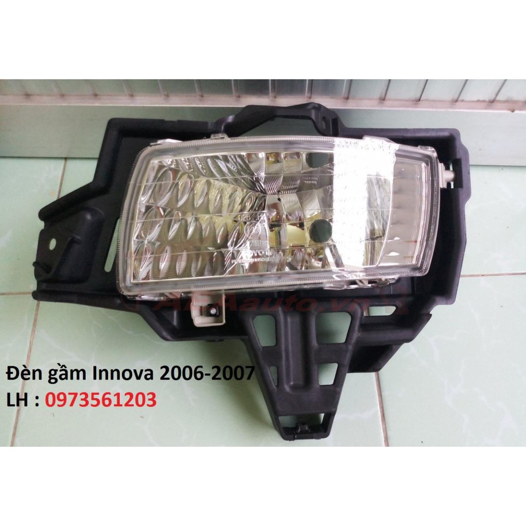 Đèn Gầm Innova 2006-2007-2008 -tặng vòng xoay hương hoa