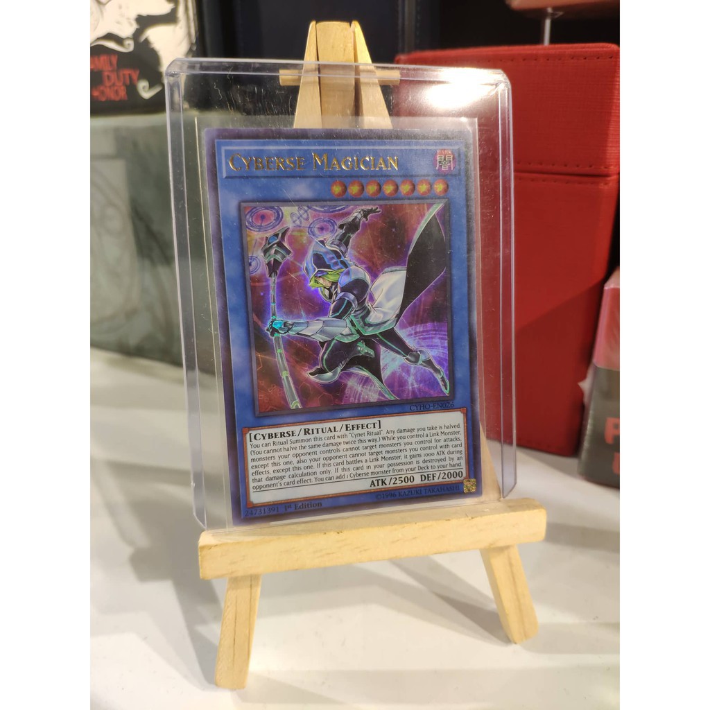 Lá bài thẻ bài Yugioh Cyberse Magician - Ultra Rare - Tặng bọc bài nhựa bảo quản