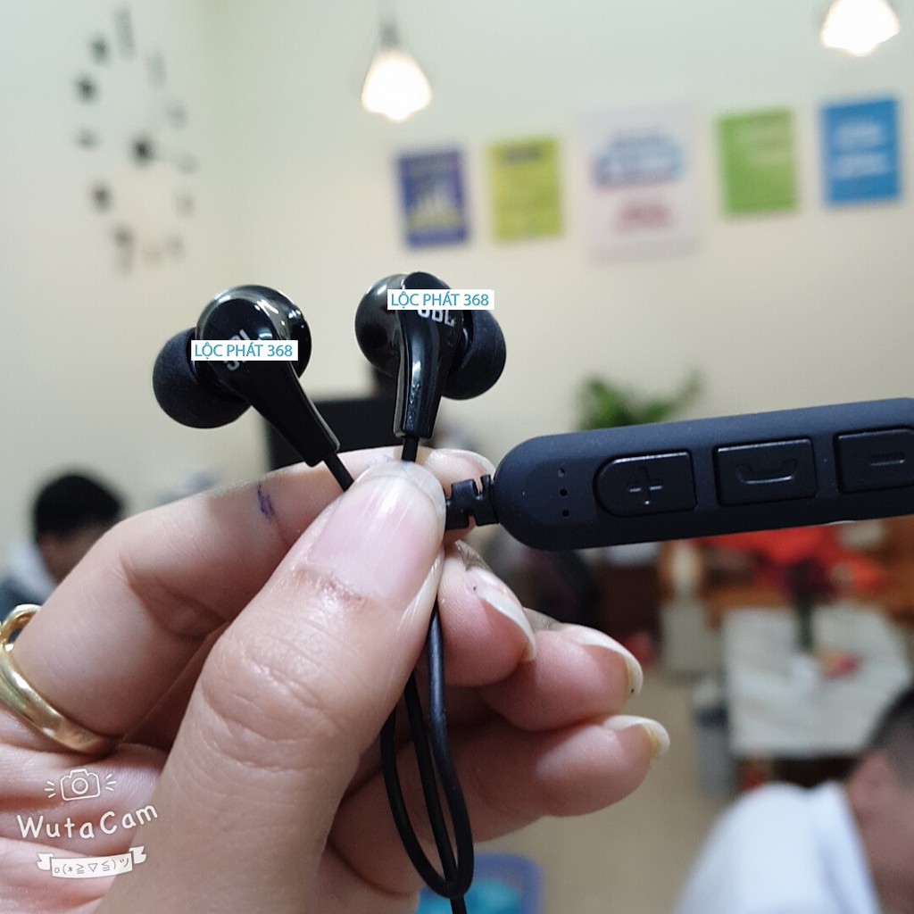 Tai nghe bluetooth nhét tai choàng cổ SPORT-TF4 5.0 WIRELESS Siêu Bass, Pin 8h, Có Khe Cắm Thẻ Nhớ