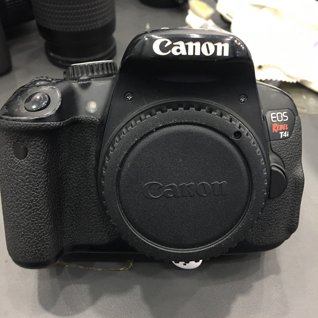 Máy ảnh CANON 650D kèm lens 18-55mm cũ