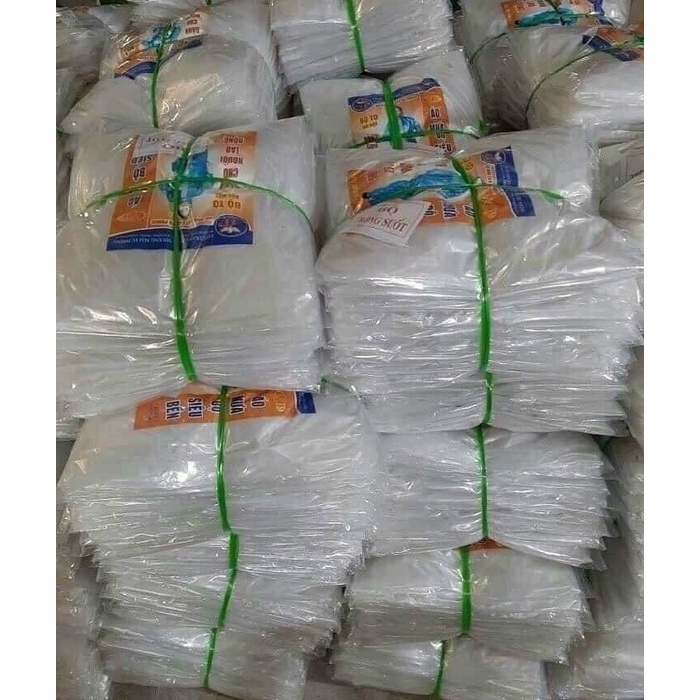 Bộ quần áo mưa trong suốt