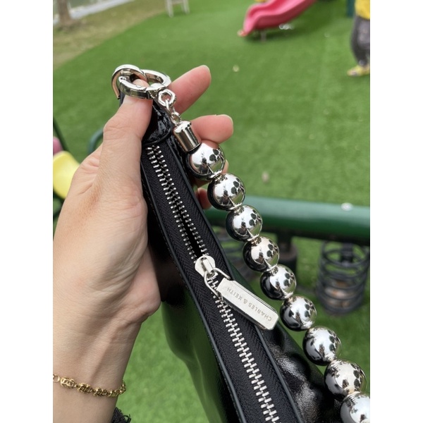 TÚI CÊ NỜ KA KẸP NÁCH 2 DÂY DA BÓNG DÁNG BẦU CỰC XINH SIZE 23
