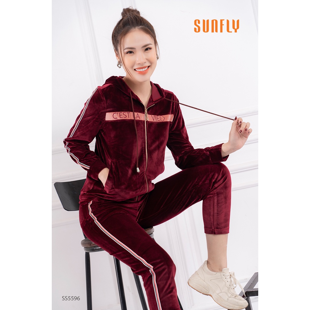 Bộ đồ mặc nhà nữ thể thao nhung SUNFLY kéo khóa có mũ áo dài quần dài SS5596