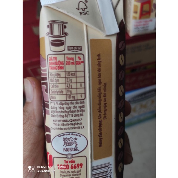 Cà phê Sữa đá Nescafe  hộp giấy 200ml