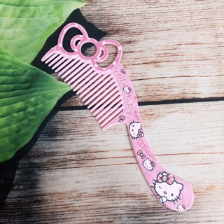 Lược nhựa Hello Kitty