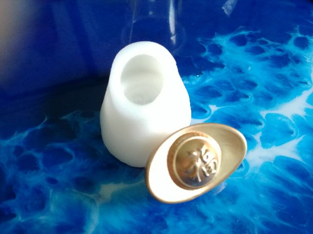 Khuôn silicone thỏi vàng trung
