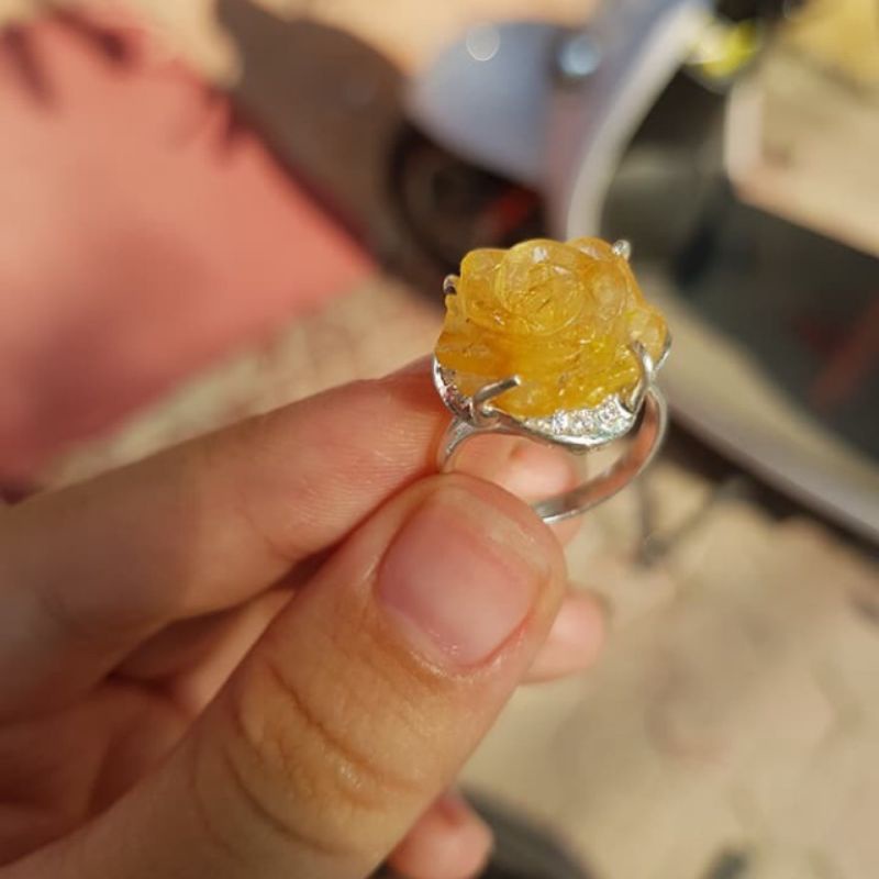 Bông hoa đá tóc vàng làm mặt nhẫn, mặt dây chuyền, giá mặt đá không bao gồm nhẫn