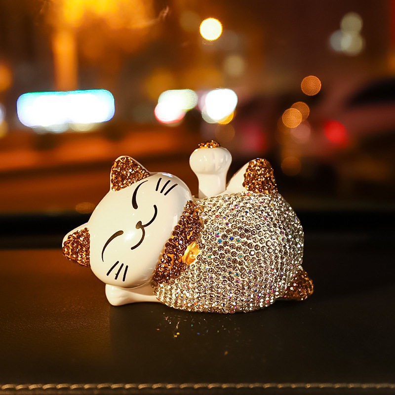 Mèo thần tài vẫy tay trang trí taplo xe ô tô - Mèo thần tài để Taplo xe hơi đính đá