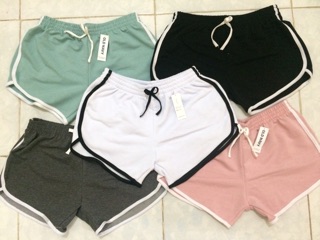 Quần đùi thể thao, tập gym