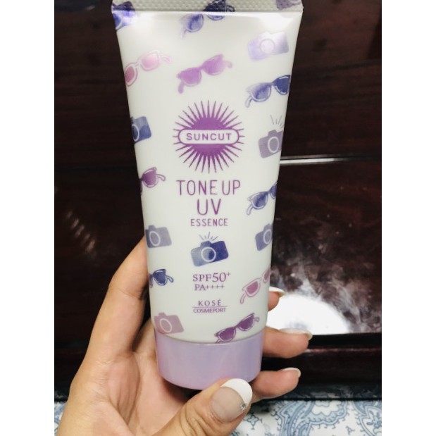 Kem chống nắng Kose Suncut Tone Up UV Essence SPF50+/PA++++ 80g