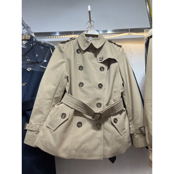 Áo khoác măng tô bbr kaki dáng ngắn QCCC