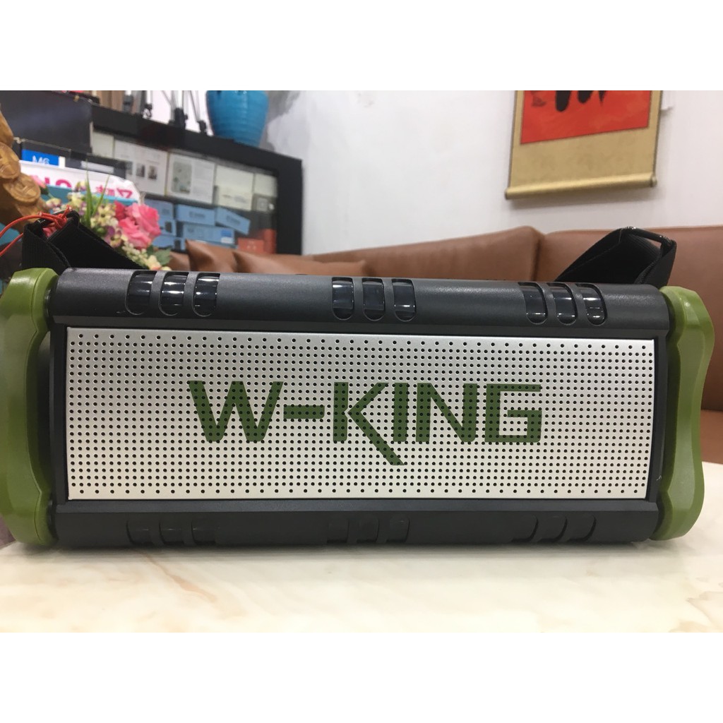 Loa Bluetooth không dây chống nước W-king D8 công suất 50W