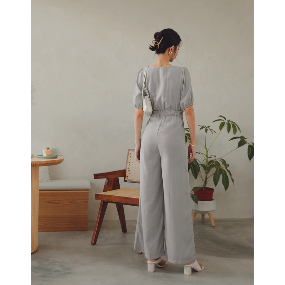 Jumpsuit cổ vuông bo eo đính nút nữ Air Space 2121828009