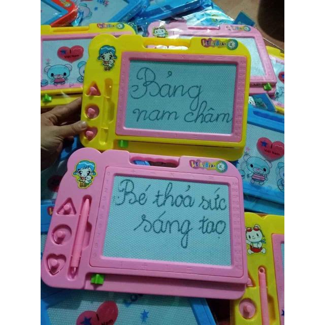 Bảng nam châm tự xóa