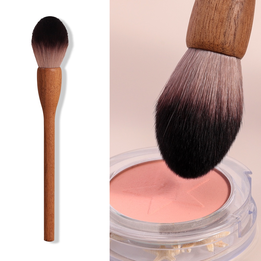 Cọ trang điểm bắt sáng OVW HHT07 lông hai màu tay cầm bằng gỗ óc chó