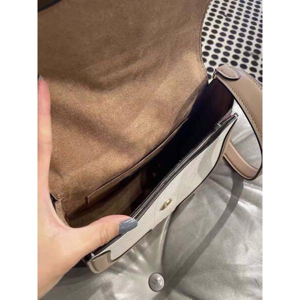 Túi xách nữ chính hãng Coach dáng tròn đựng thoải mái đồ