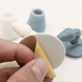 (BG) Chống va đập cửa