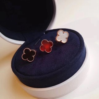 Khuyên Tai Nữ Hình Cỏ Bốn Lá Mạ Vàng Hồng 18K