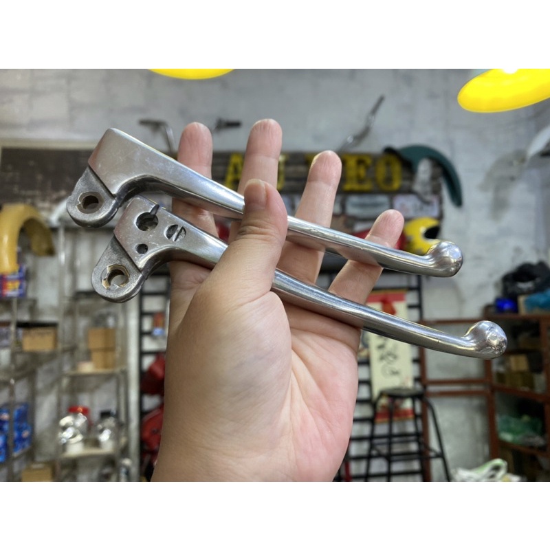 Cặp tay thắng 67 1:1