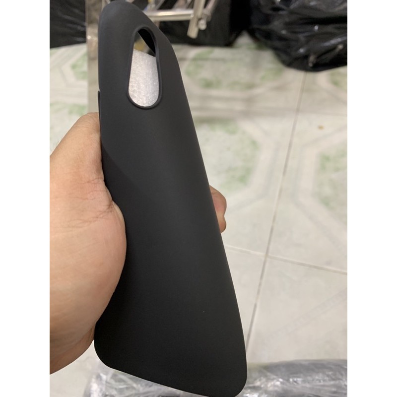 Ốp Vsmart Bee 3 dẻo đen silicon